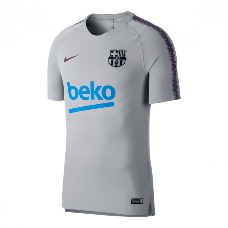 Playera Nike FC Barcelona Squad 2018-2019 Wolf grey-Purple dynasty - Tienda  de fútbol Fútbol Emotion