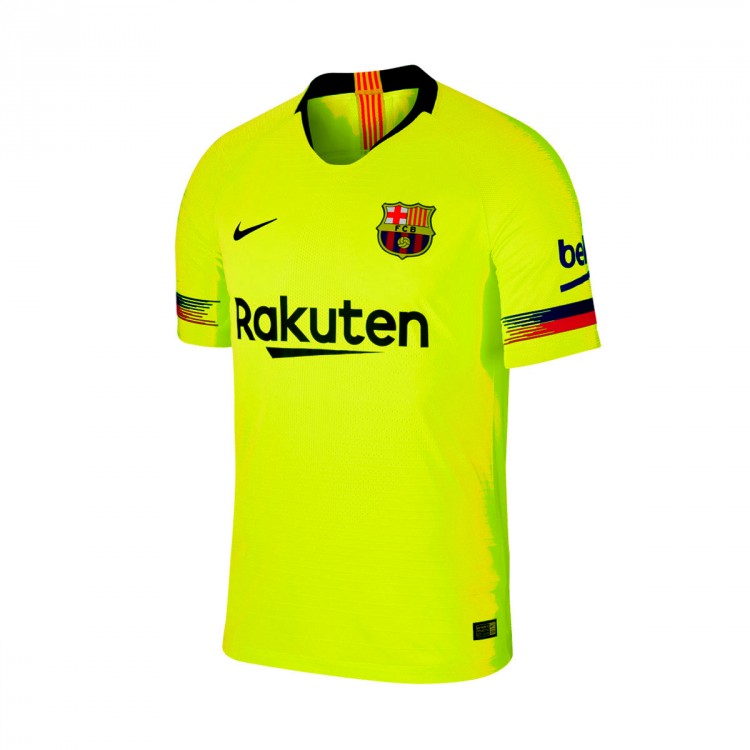 2 equipacion barcelona 2018