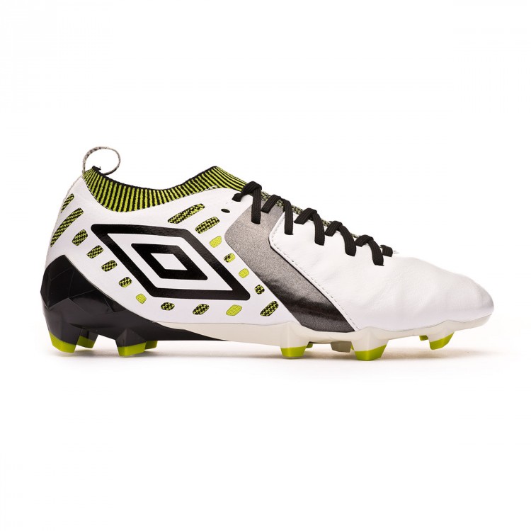 umbro crampons