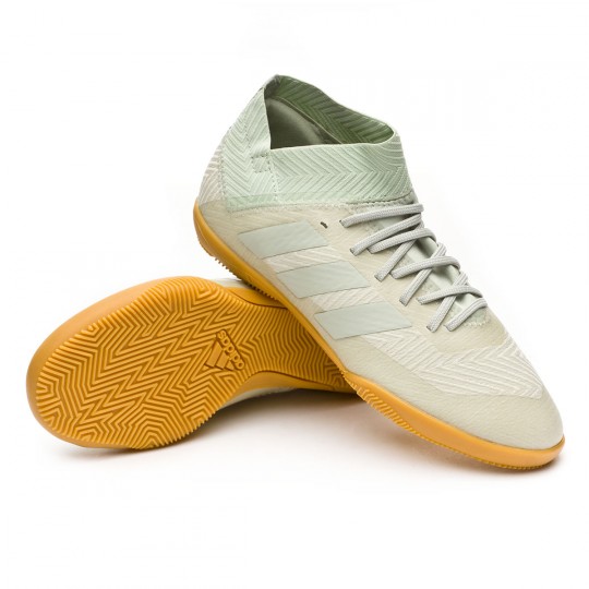 nemeziz tango futsal