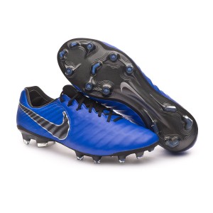 black and blue tiempos