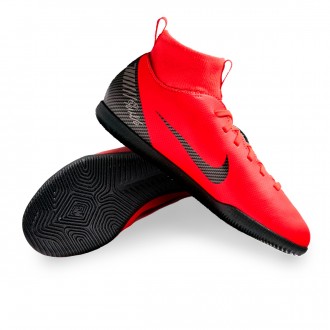 Sapatilha de Futsal  Nike Mercurial SuperflyX VI Club CR7 IC Niño Bright crimson-Black-Chrome