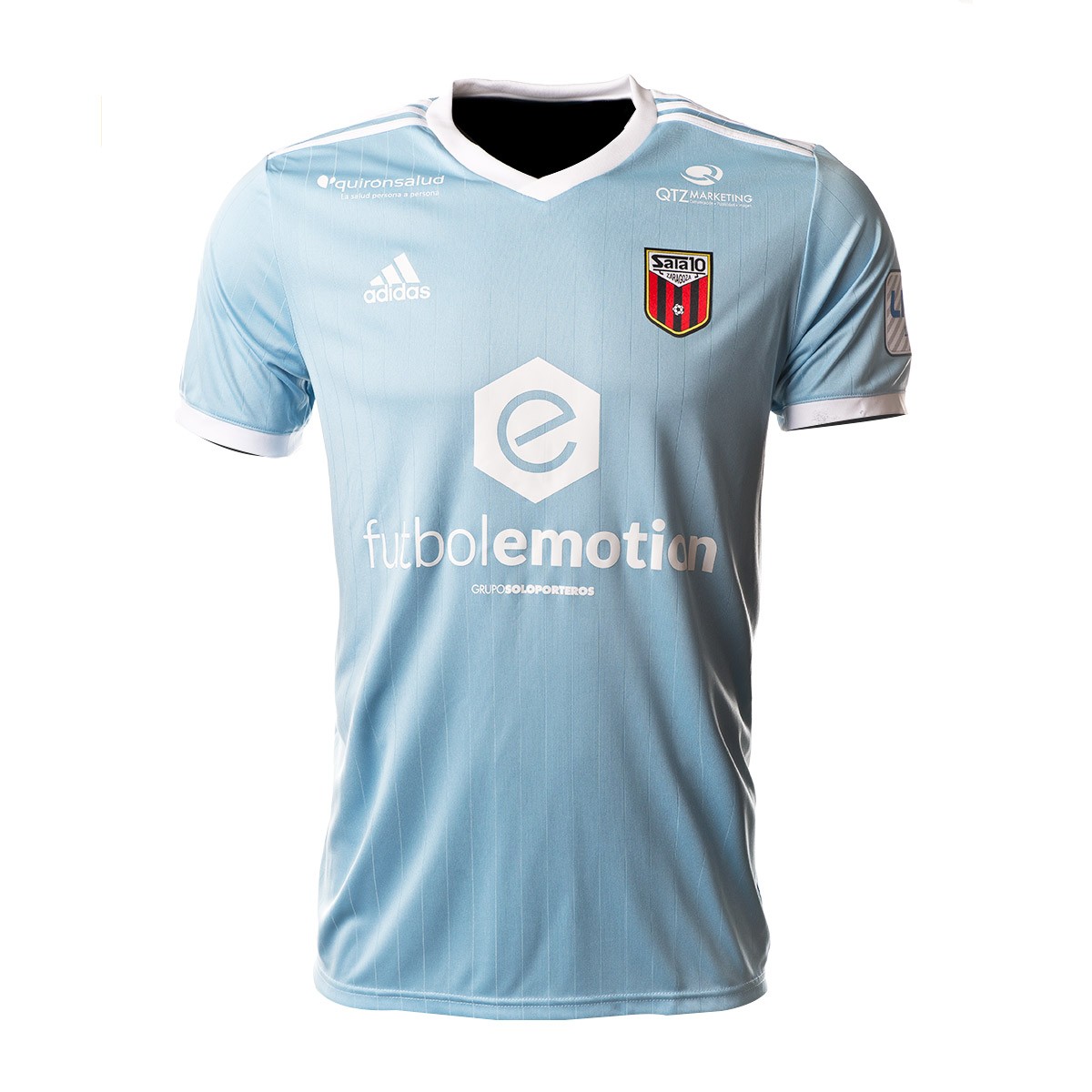 camiseta adidas celeste