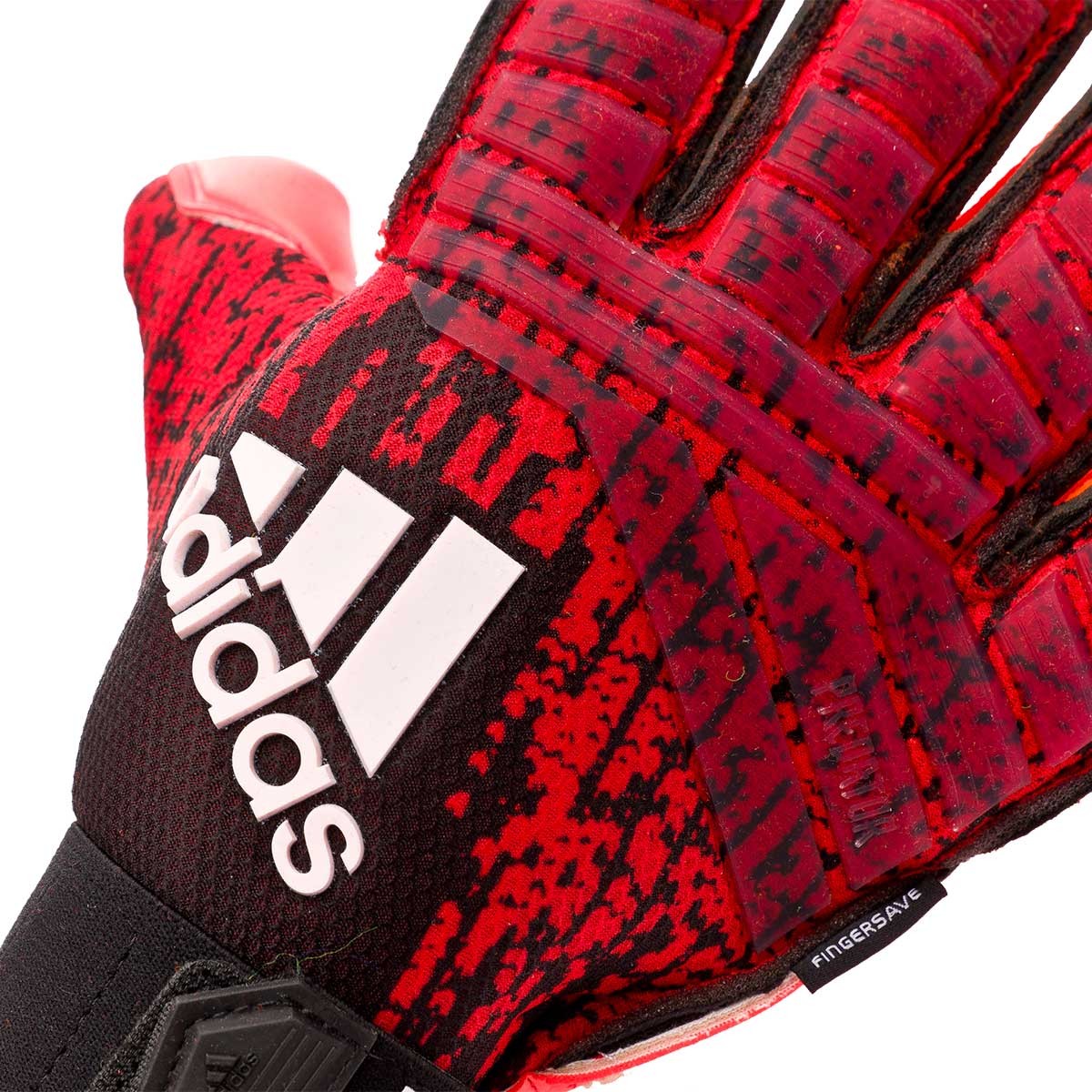 umbro football gloves