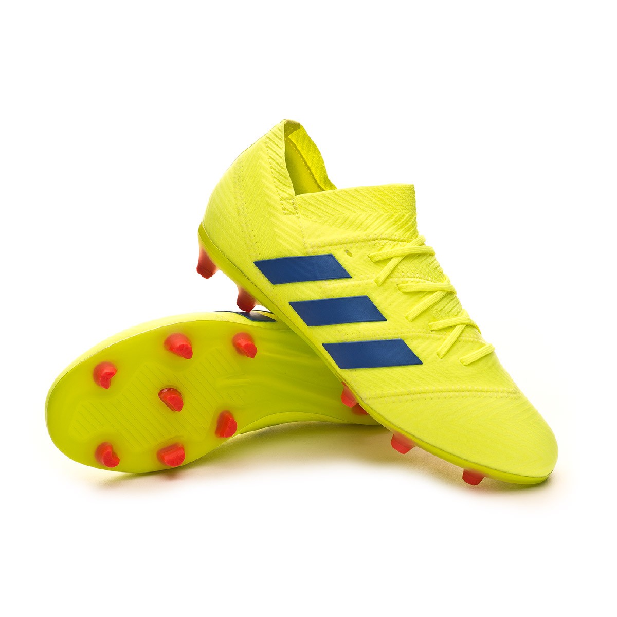 latest kids football boots