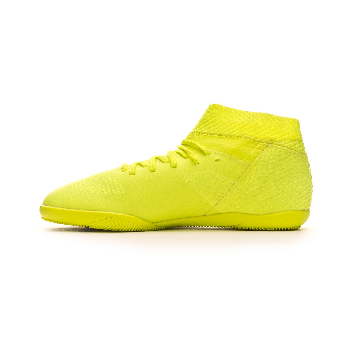 adidas nemeziz tango 18.3 futsal