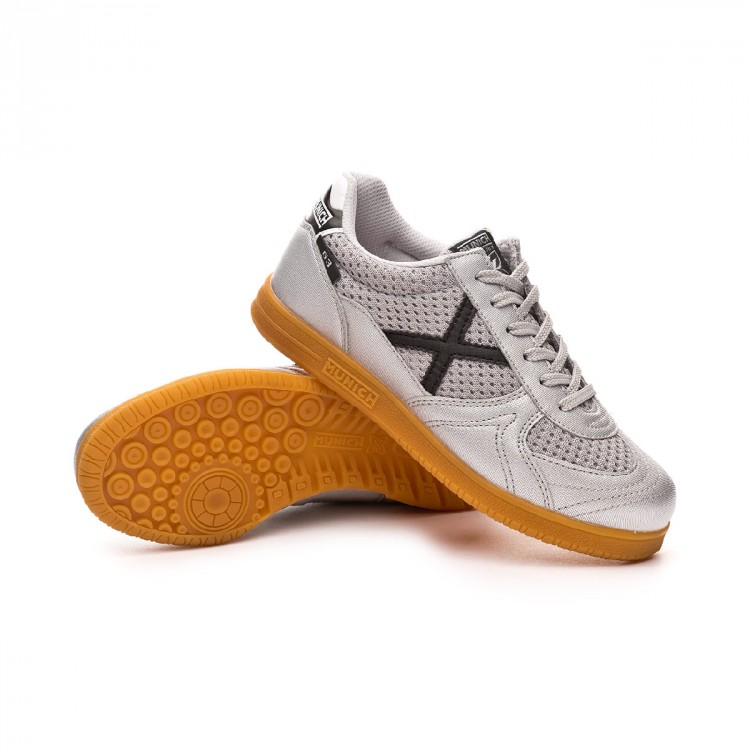 tenis adidas niño plata