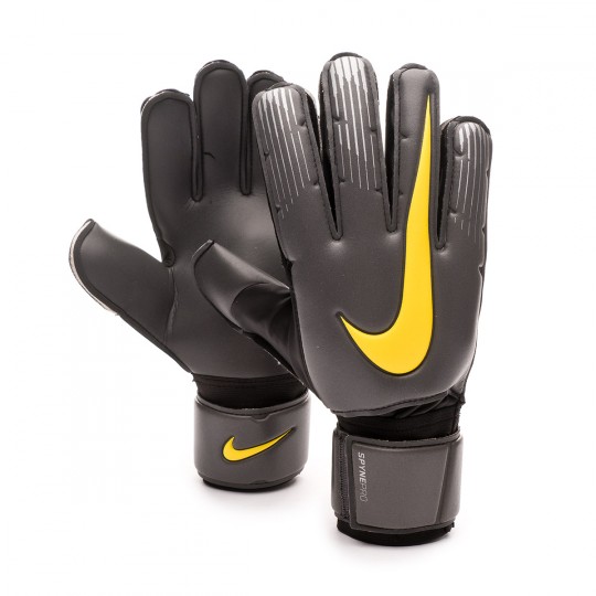 nike spyne goalkeeper gloves