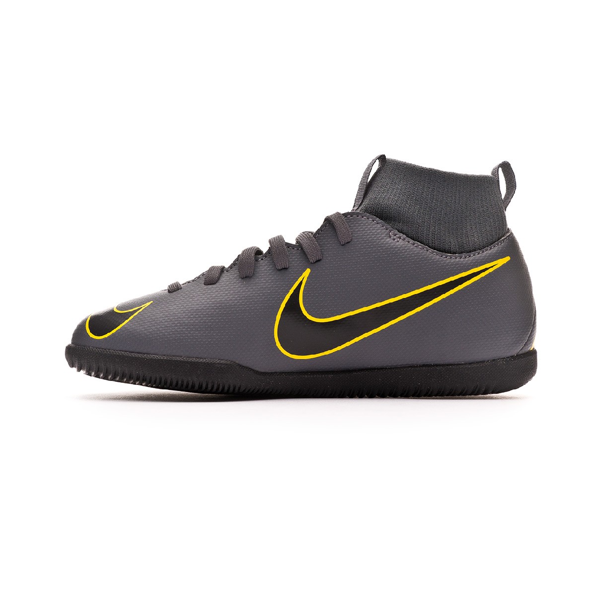 nike jr superflyx 6 club ic