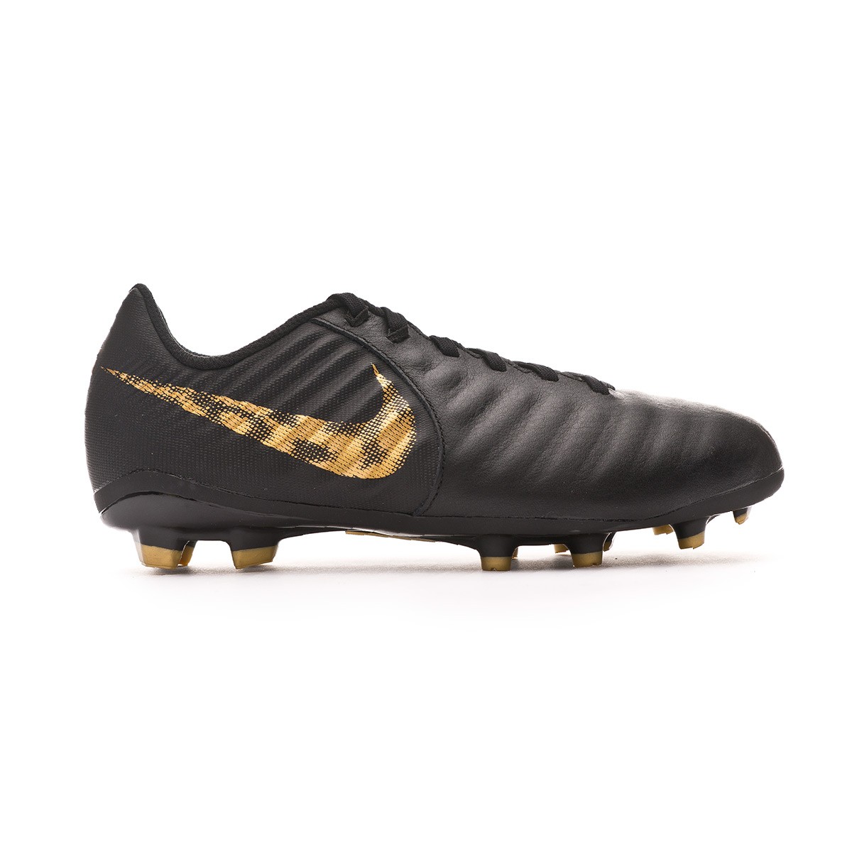 bota nike tiempo