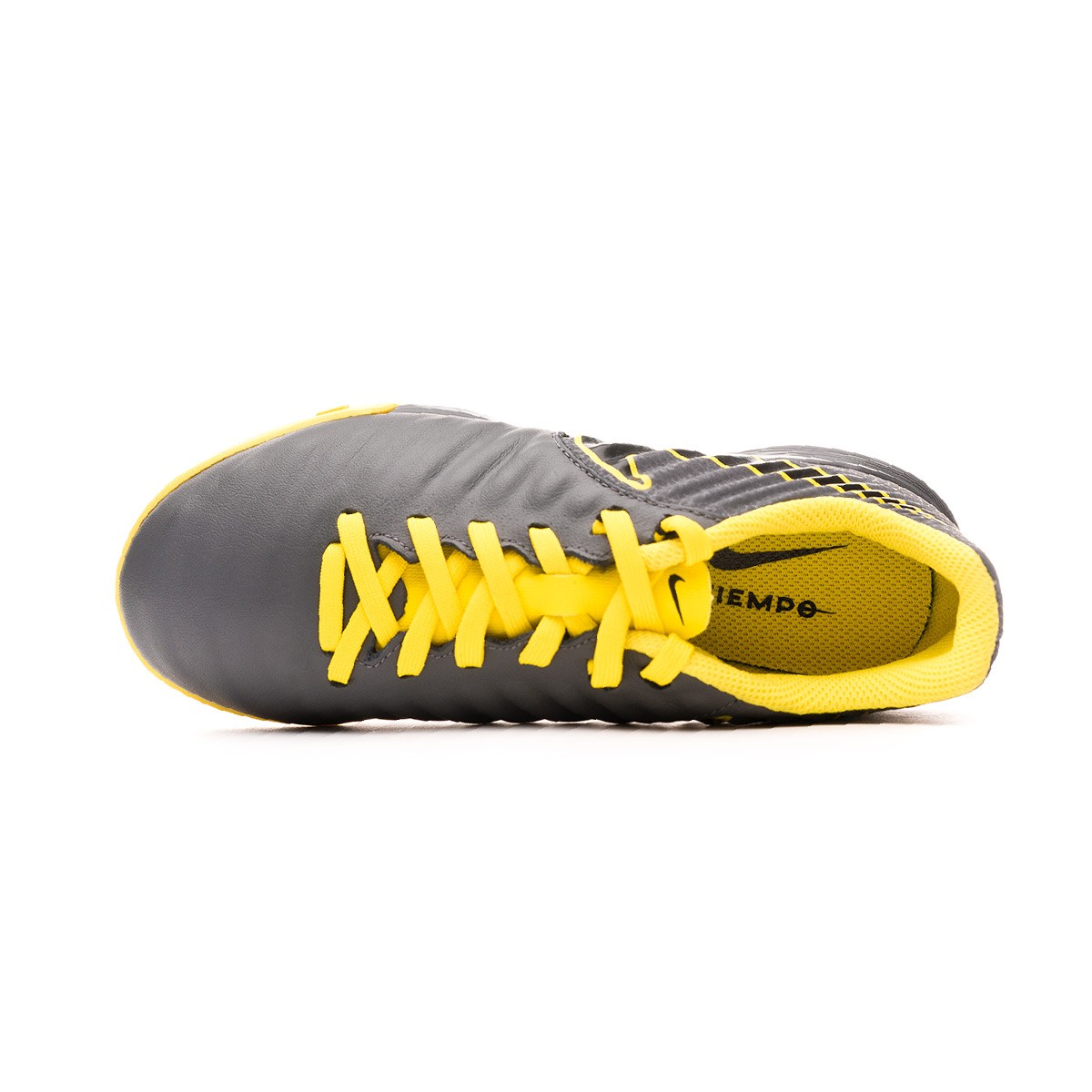 nike tempo