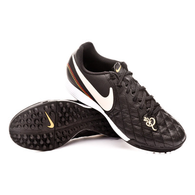 nike tiempox r10