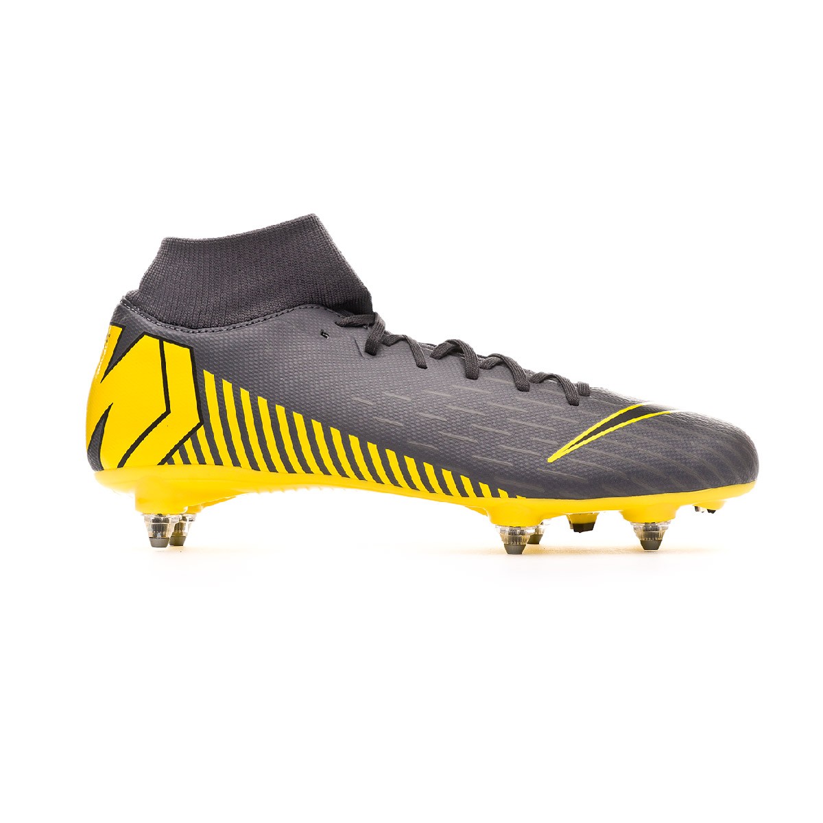 black nike mercurial football boots