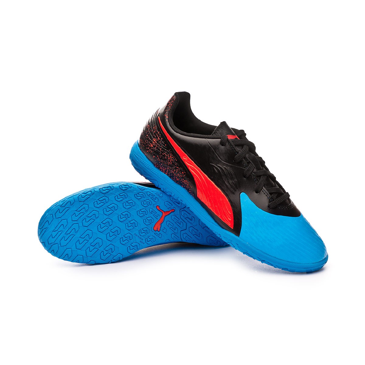 chaussure foot salle puma