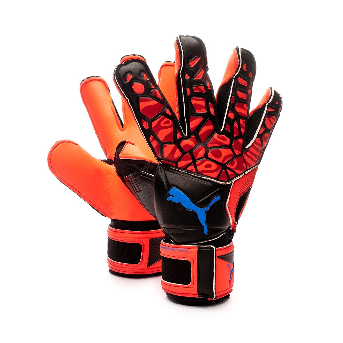 puma new goalkeeper gloves