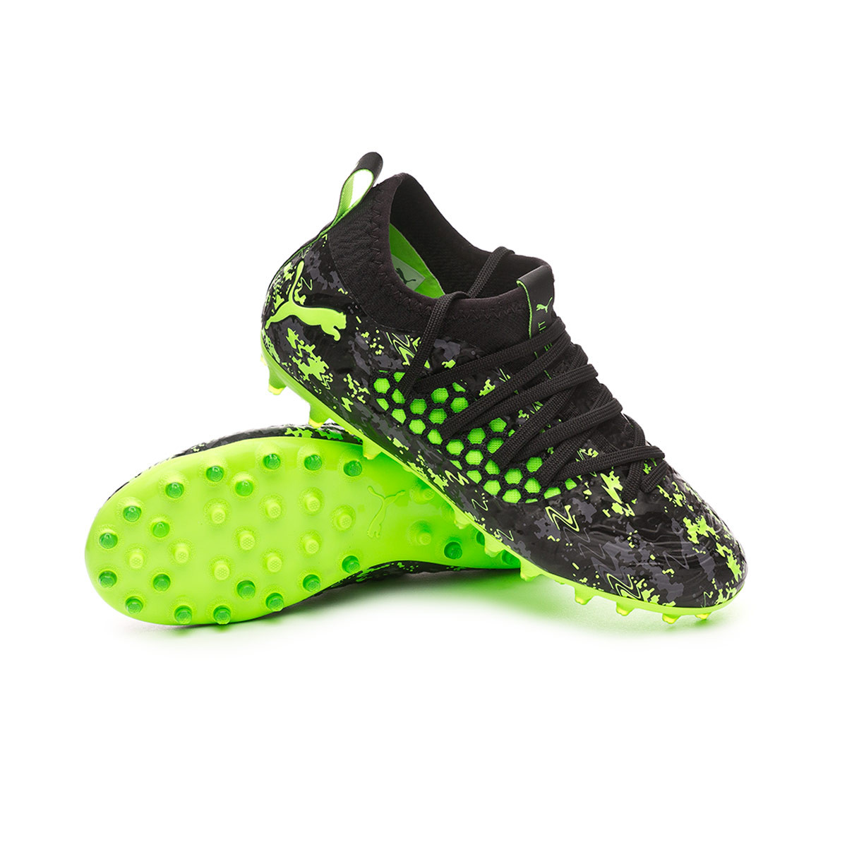 puma green football boots