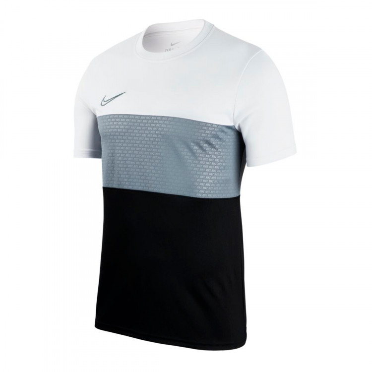 camiseta nike fit