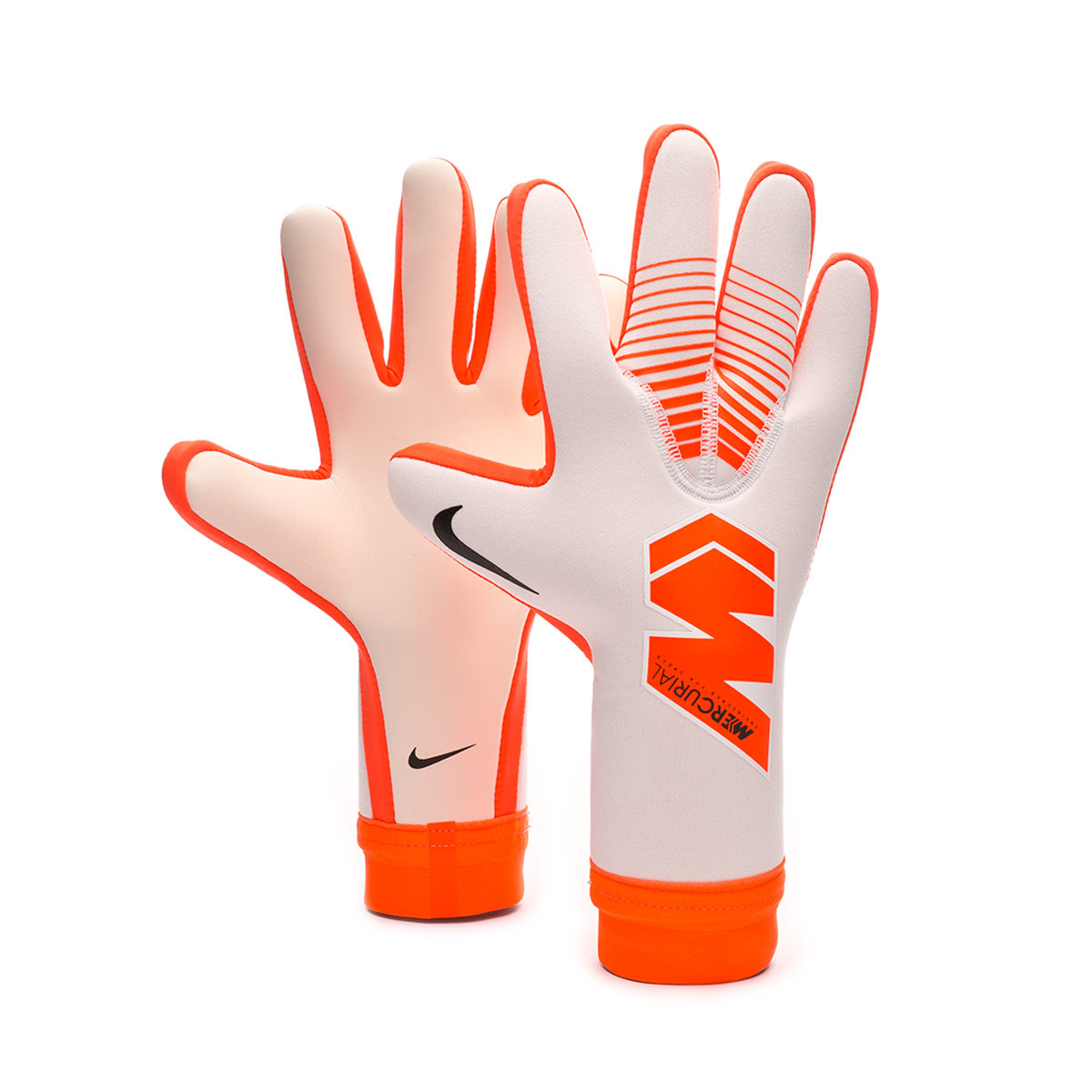 nike goalkeeper gloves 2018