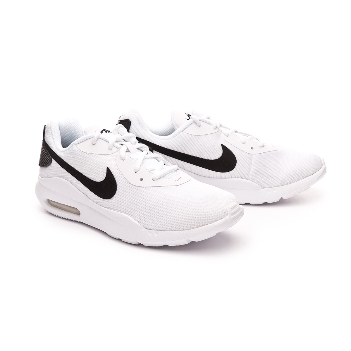 nike air max oketo trainers