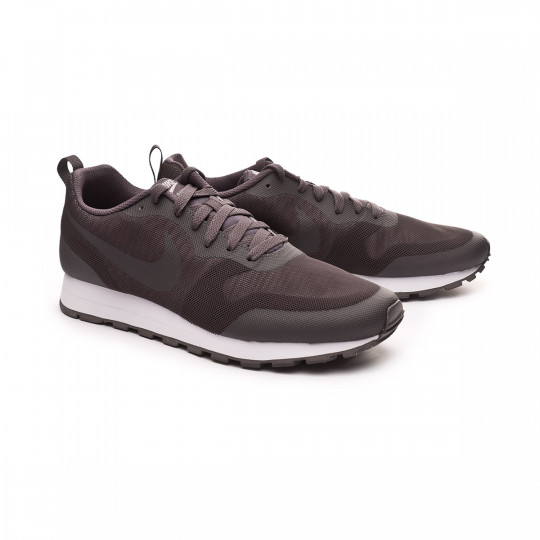 nike md runner 2 grey