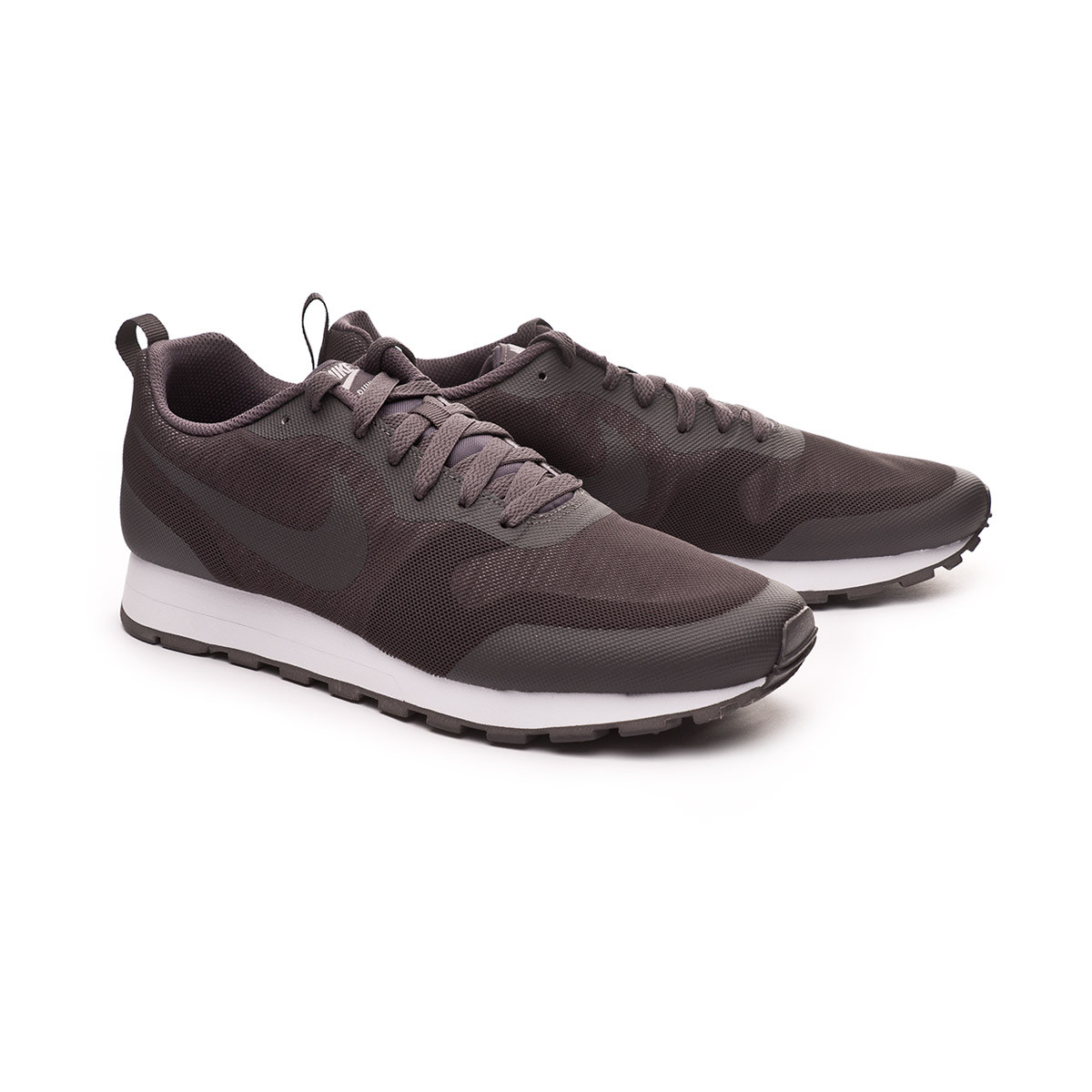 nike md runner 2 mens grey