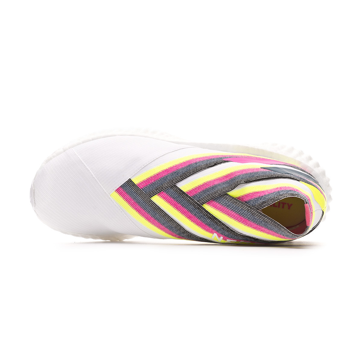 adidas nemeziz 19 trainers