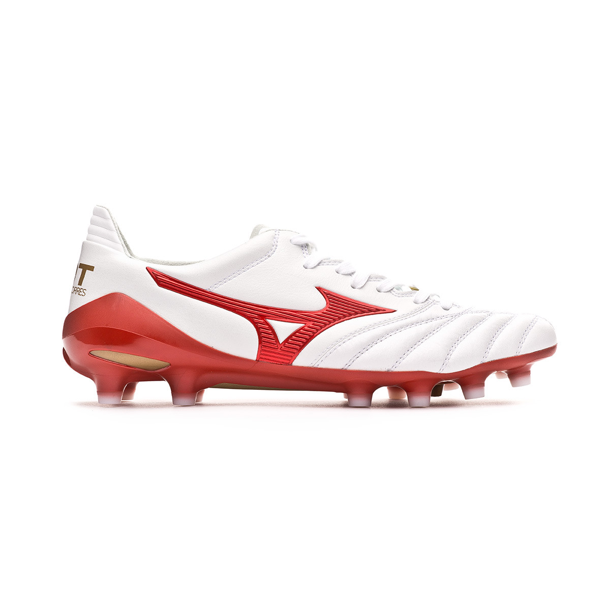 mizuno football shoes online india