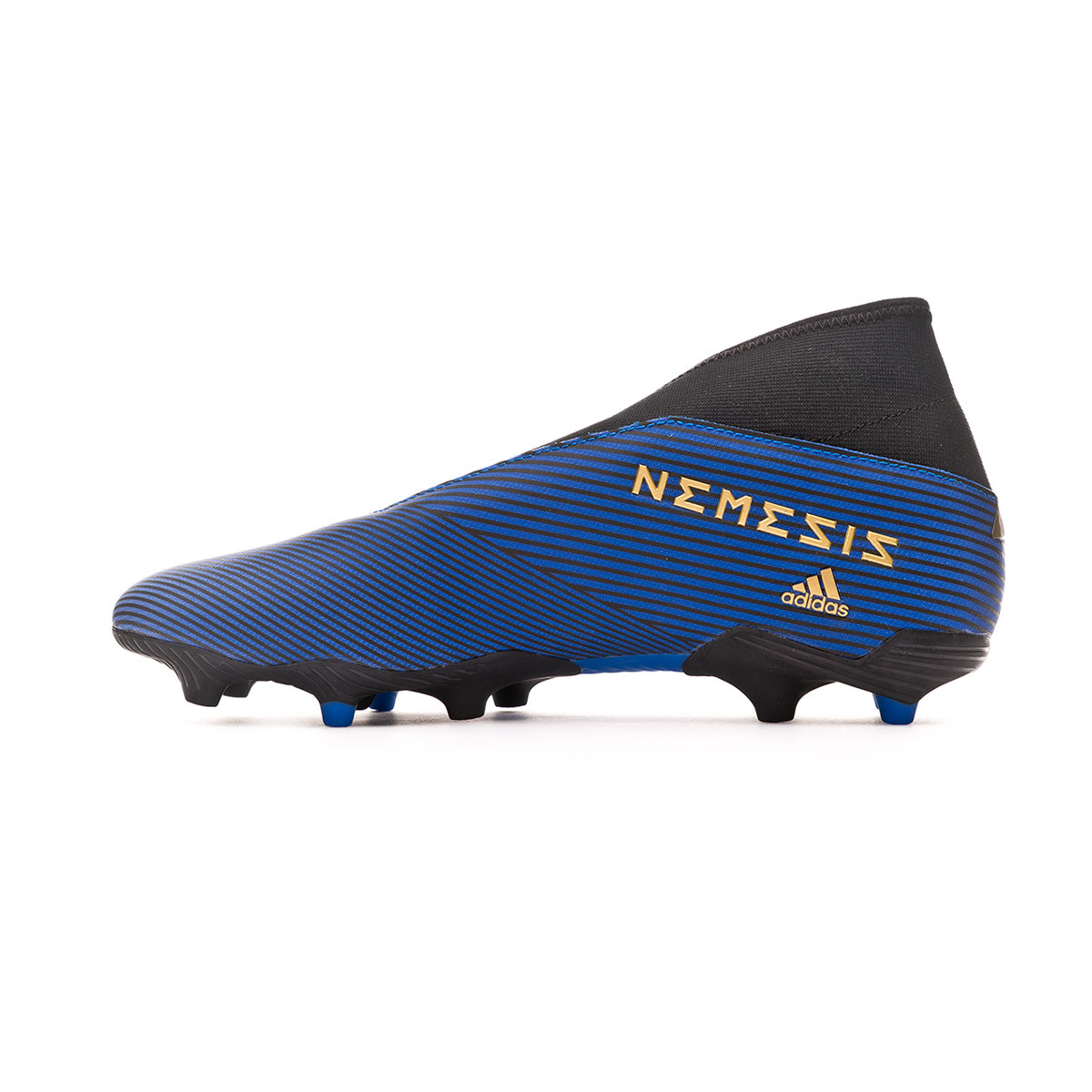 lacless football boots