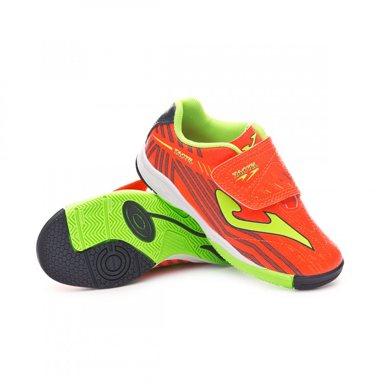 scarpe calcio bambino con strappo
