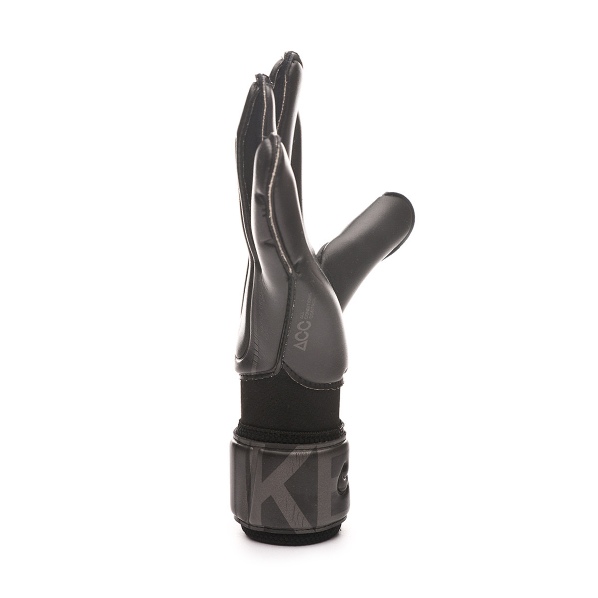 nike mercurial grip 3