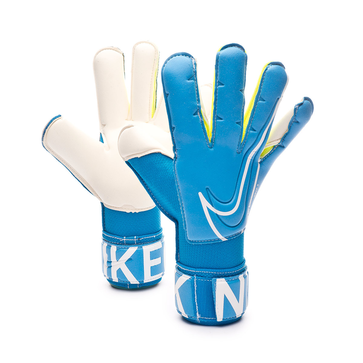 mercurial nike gloves