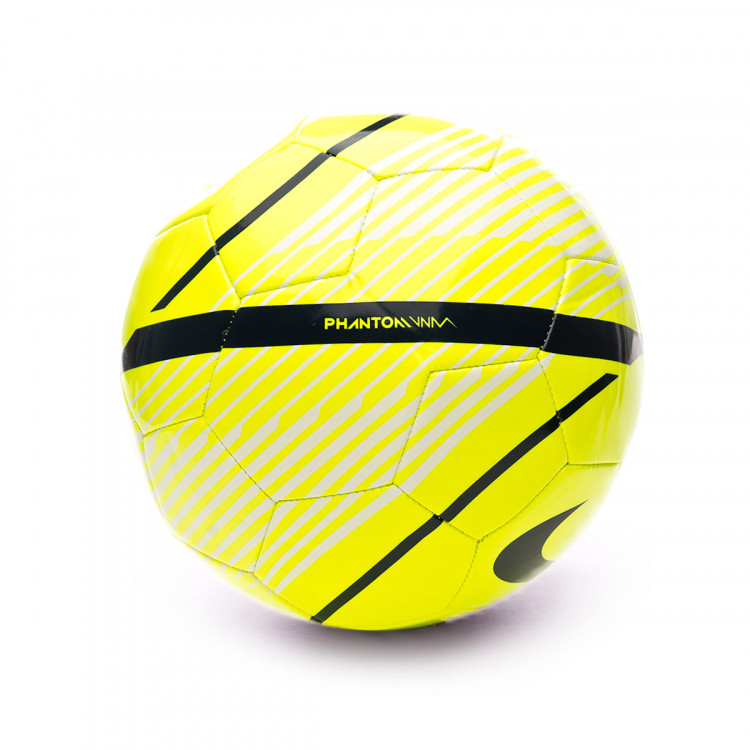 Nike Hypervenom Phantom III Dynamic Fit FG Cleats