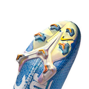 OUTSOLE-2