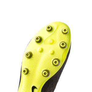 OUTSOLE-2