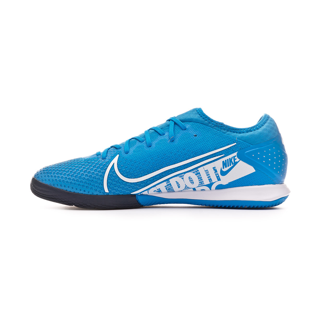 nike futsal mercurial vapor