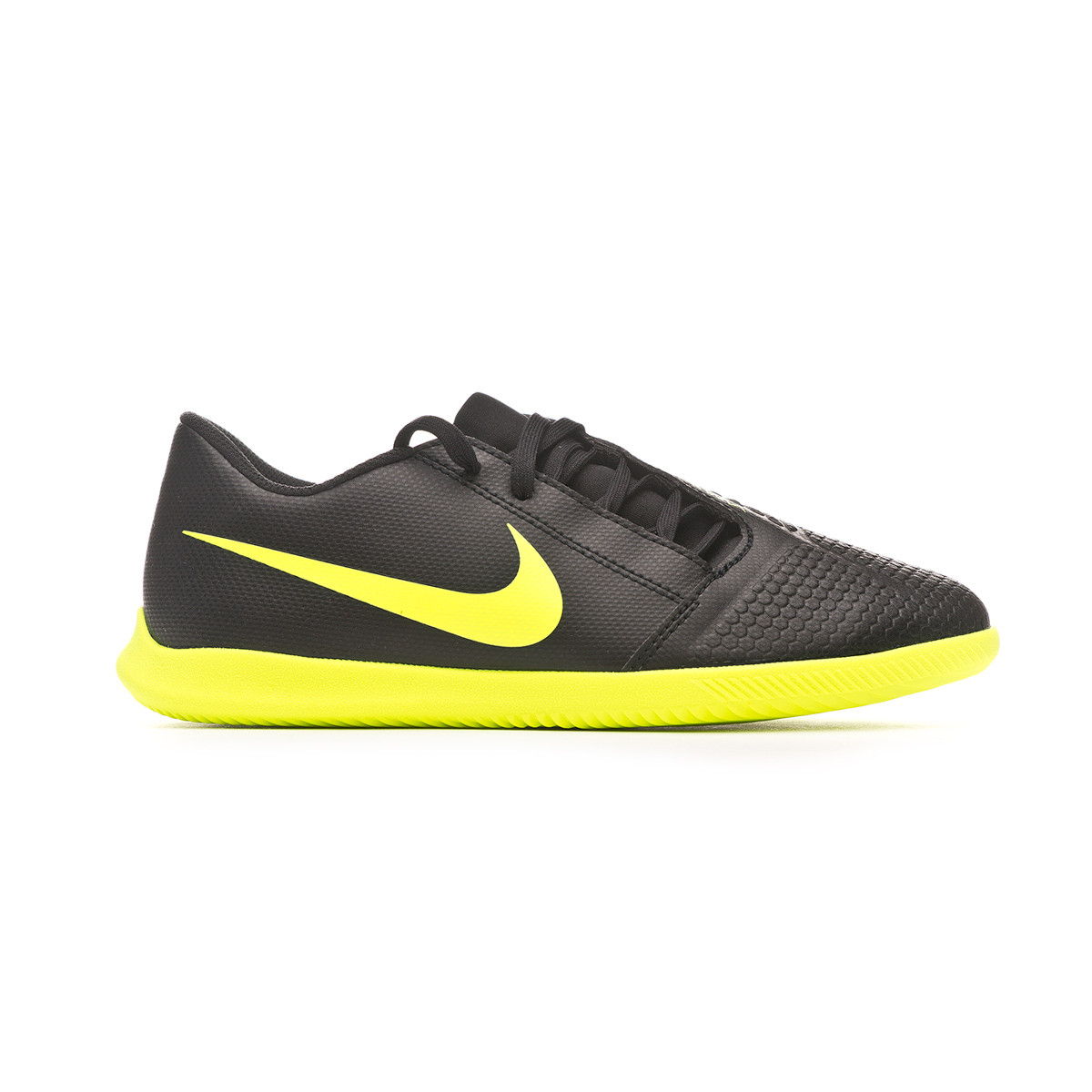 nike phantom black volt