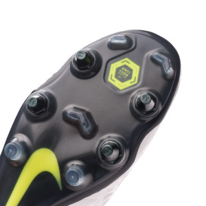 OUTSOLE-2