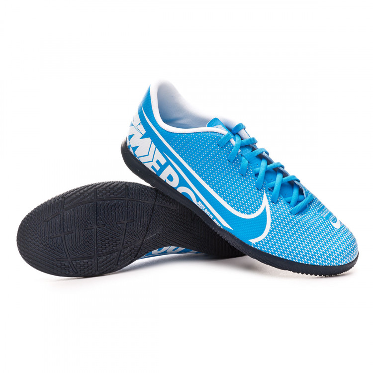 nike chaussure foot salle