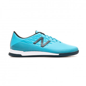 new balance indoor soccer