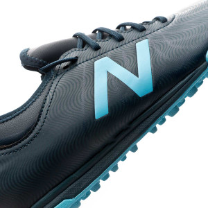 new balance tekela turf