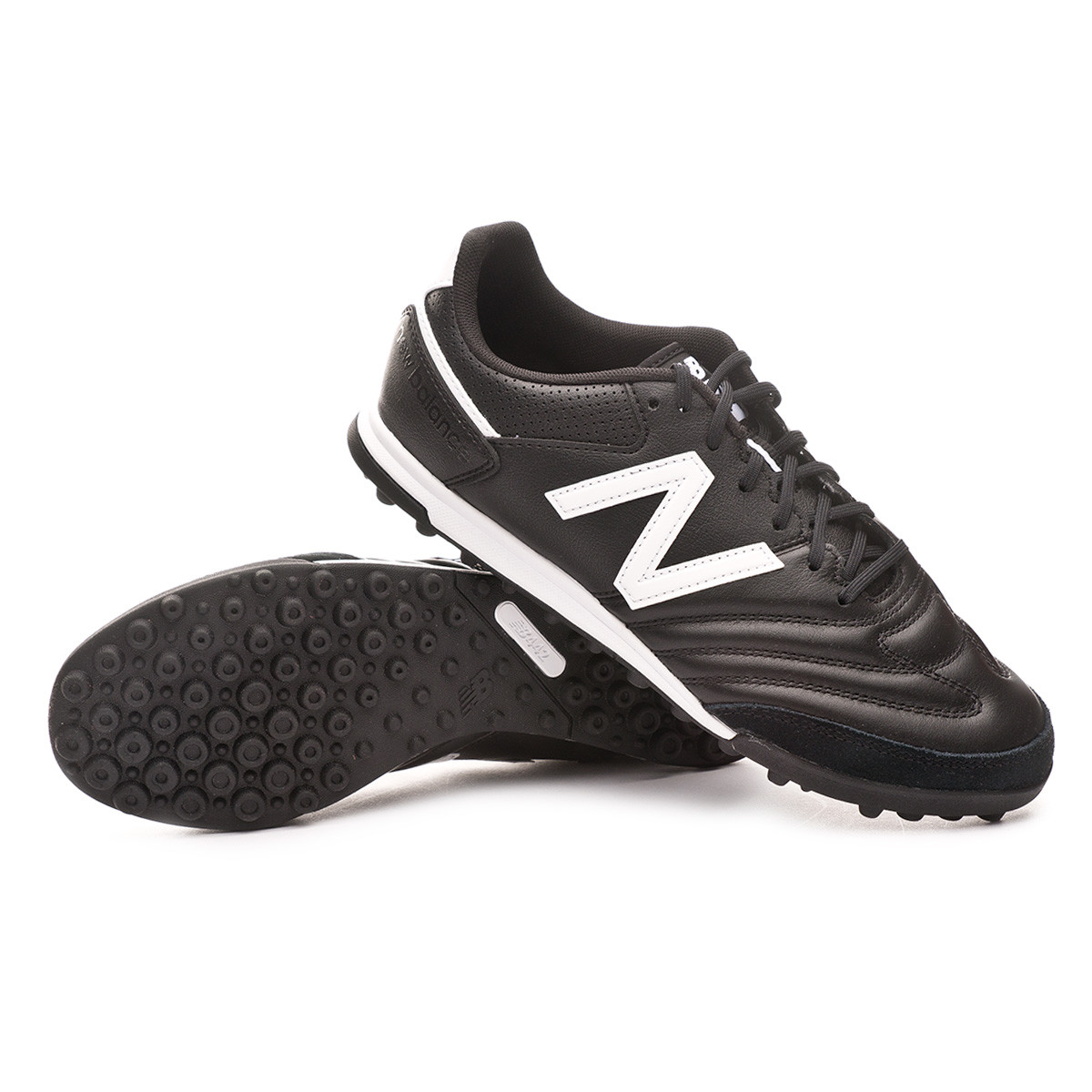 new balance astro turf trainers