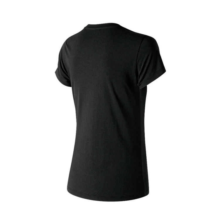 camiseta-new-balance-essentials-stacked-logo-mujer-black-2