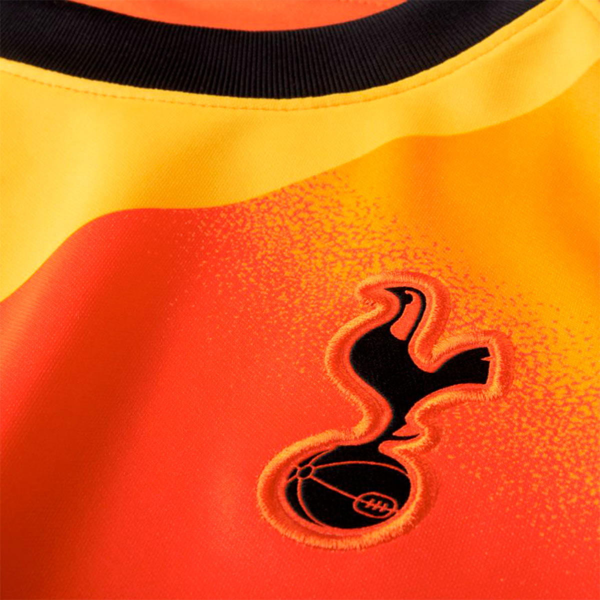 tottenham orange goalkeeper kit