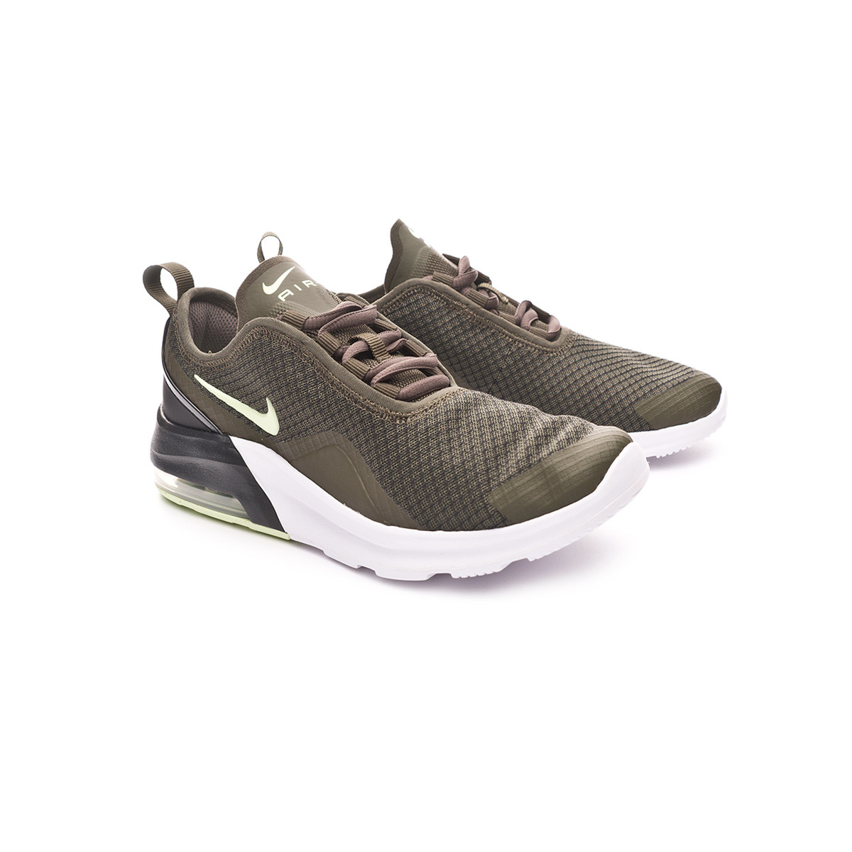 nike aur max motion 2