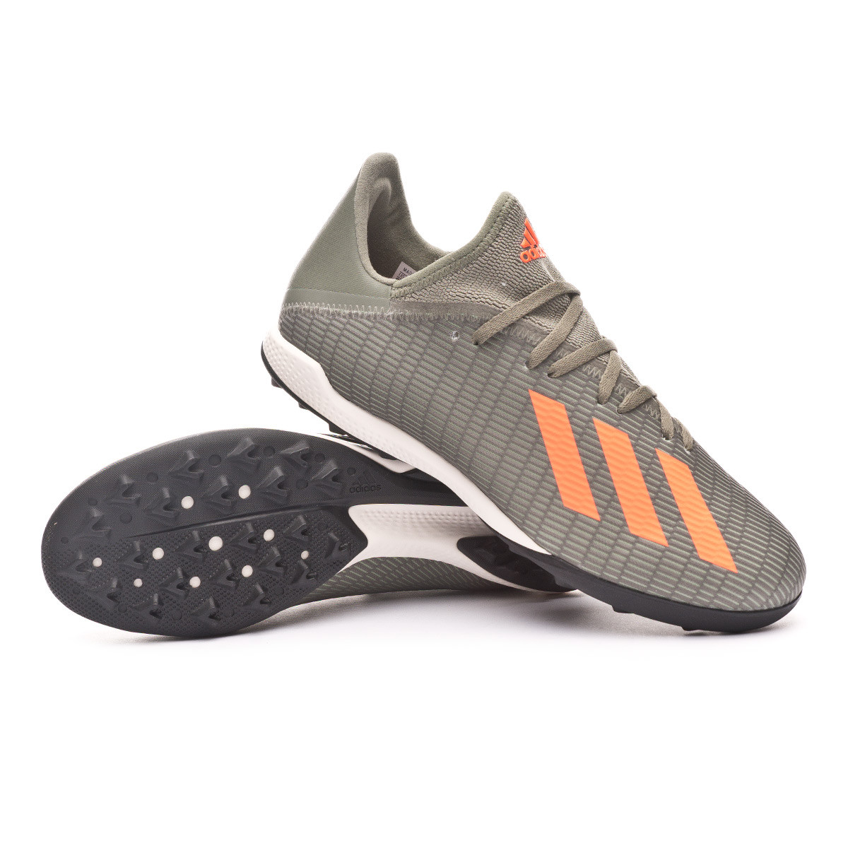 x 19.3 turf shoes