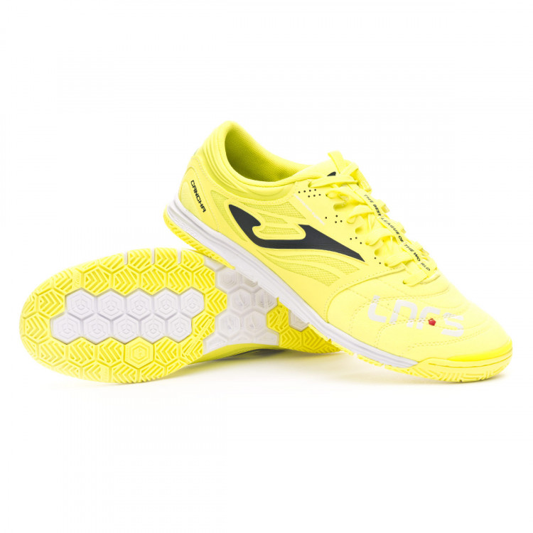 negozi scarpe da calcio vicino a me