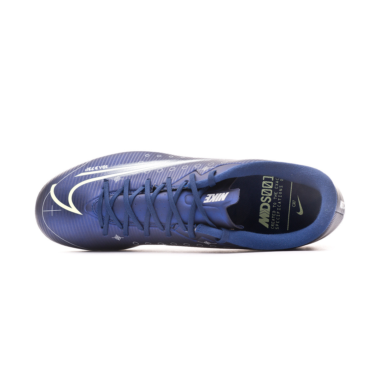nike flat football shoes
