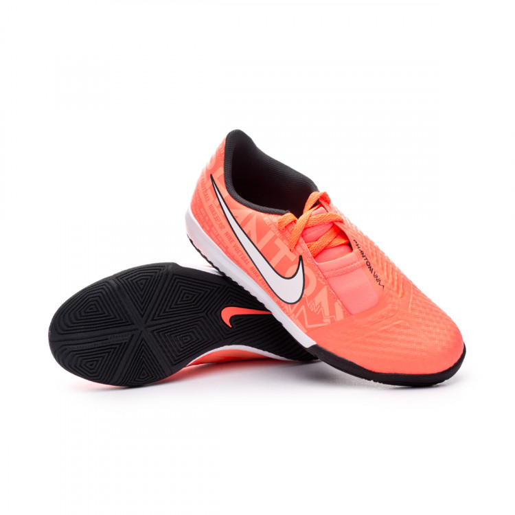 nike venom futsal