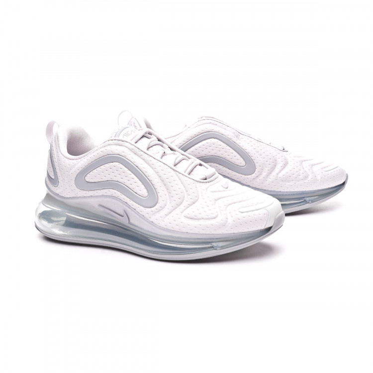 nike air max 720 trainers in white