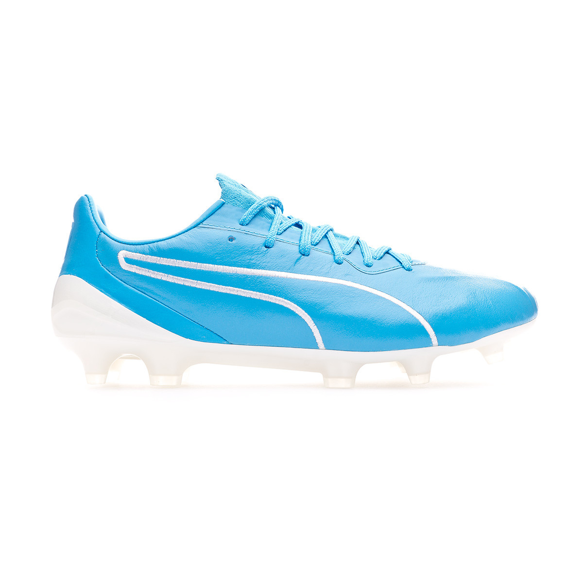 soccer cleats puma king